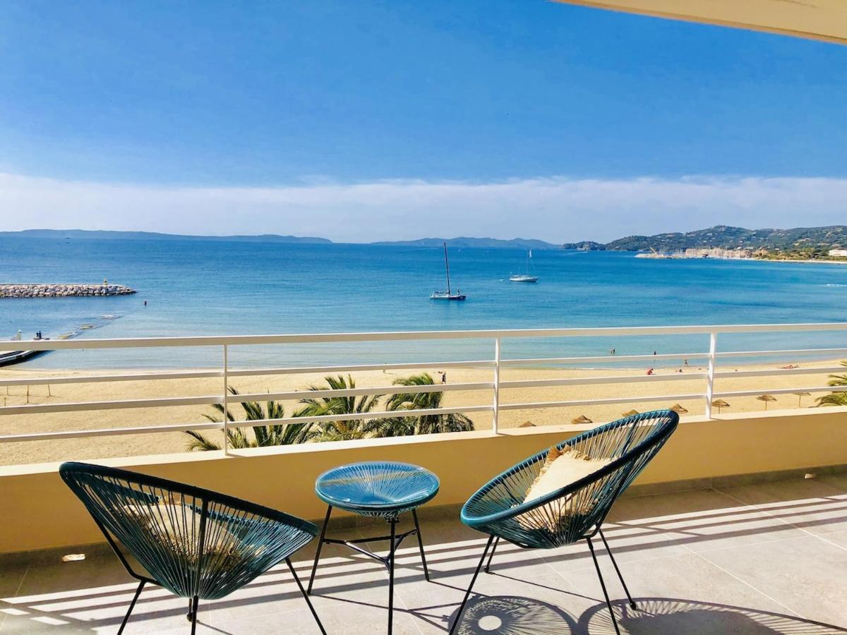 T3 Front De Mer Dernier Etage Vue Mer Petit Havre De Paix Pour Vos Vacances Emplacement Unique Vue Mer Panoramique A 180 Degres Pour Ce T3 En Face De La Plage Front De Mer Vue Sur Les Iles 5 Et Dernier Etage Avec Ascenseur Le Lavandou Exteriör bild